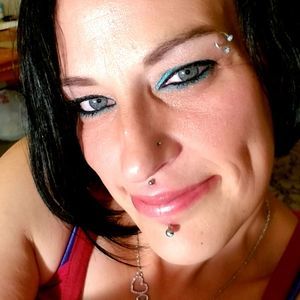 Meet your Posher, Teri